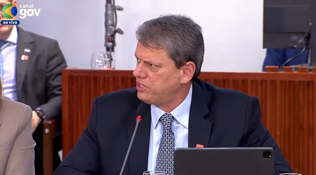 Governo de SP responde PSOL-Rede e diz que canais divulgam ações de interesse público