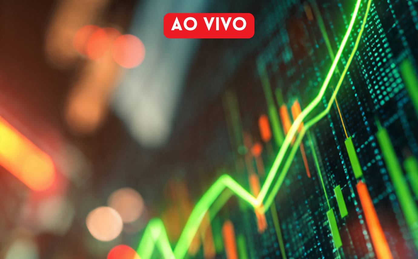 Ibovespa fecha em alta, com dados econômicos; Dólar anda de lado