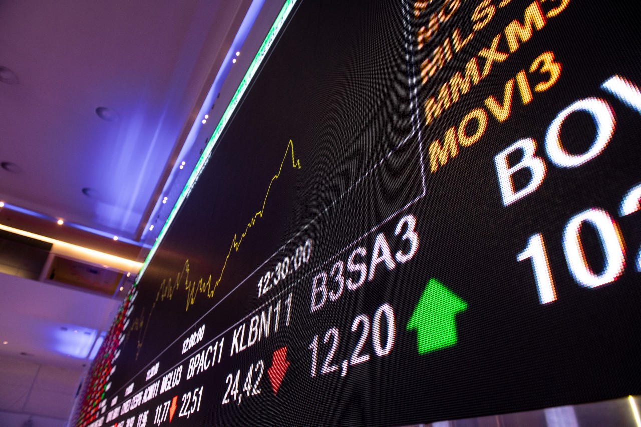 Ibovespa: petróleo minimiza perdas do índice, mas não evita 5ª queda seguida