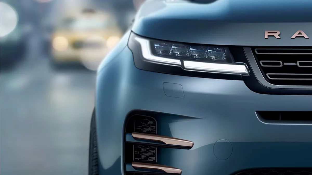 Marca britânica de luxo tira dois carros de linha no Brasil; veja quais
