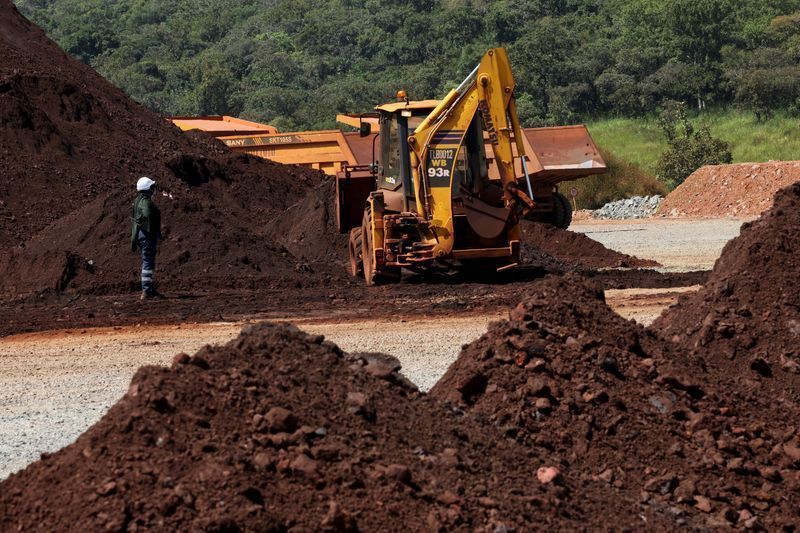 Minério de ferro recua 0,27% em Dalian com queda na demanda chinesa