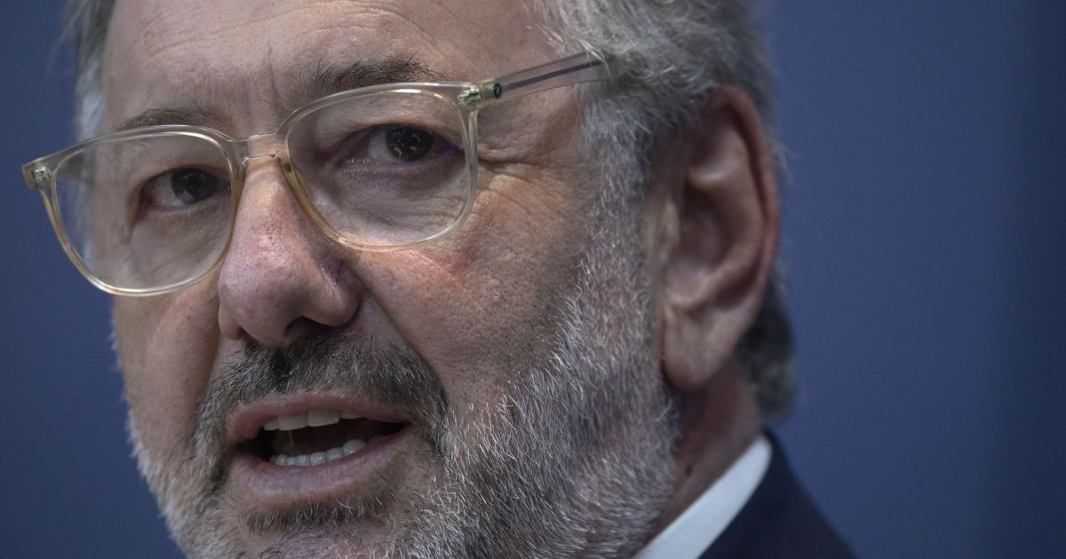 Ministro: EUA pediram abertura do setor químico e isenção para indústria
