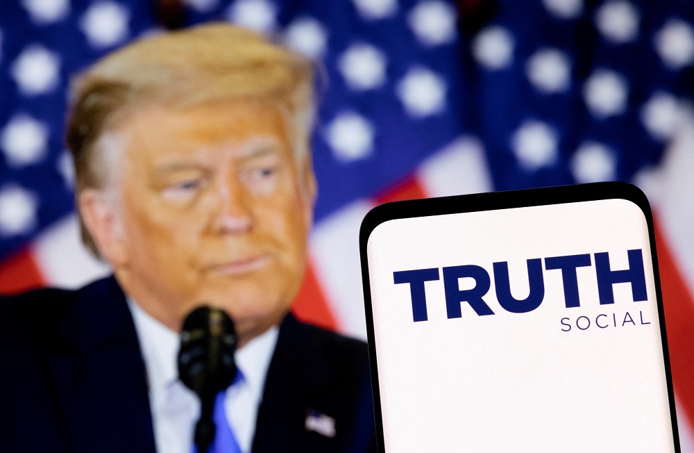 Rede social de Trump venderá a bancos acesso “mais rápido” às publicações