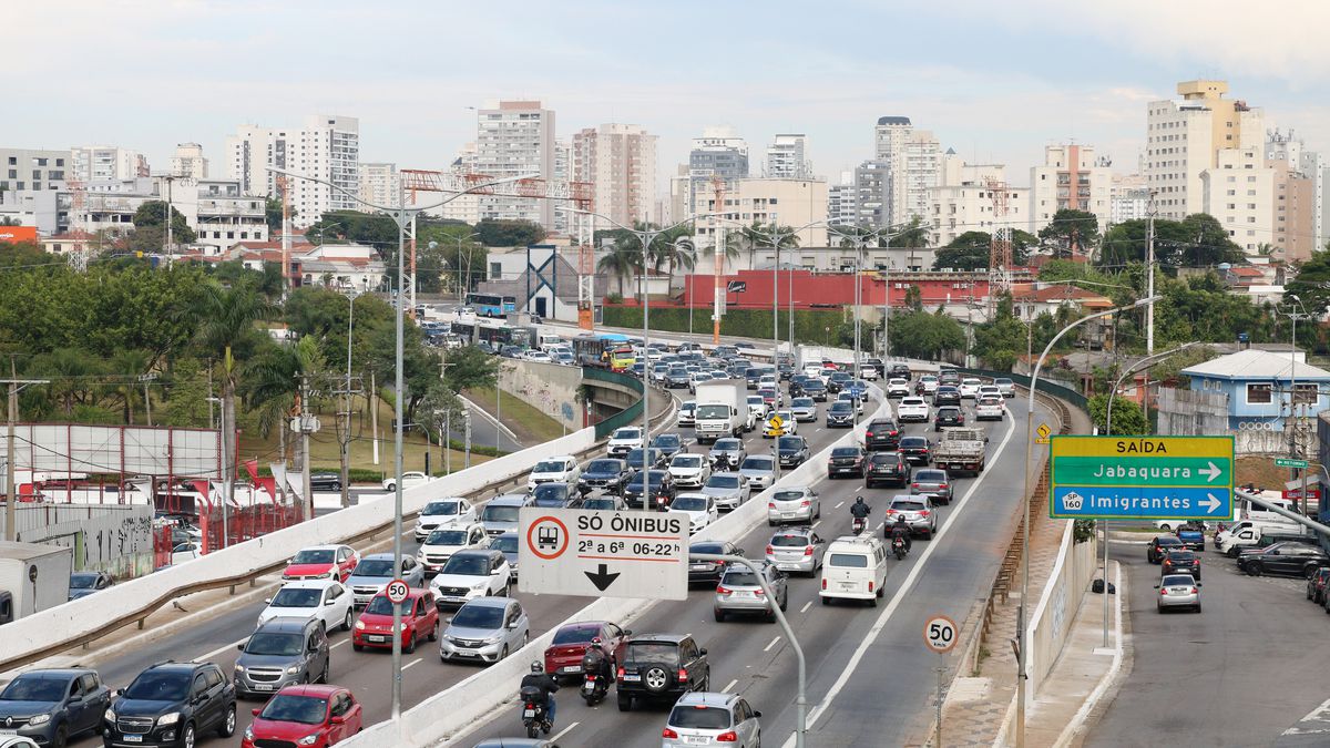 Rodízio de veículos está suspenso em SP; veja quando operação volta