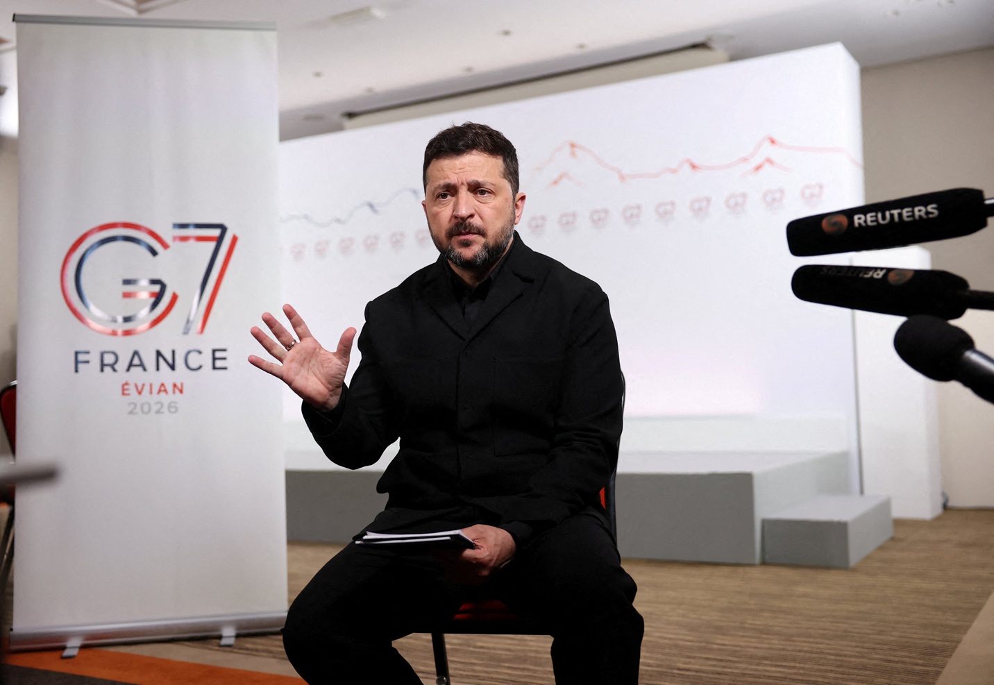 Zelensky diz que Rússia “perdeu o Mar Negro” e cria academia naval