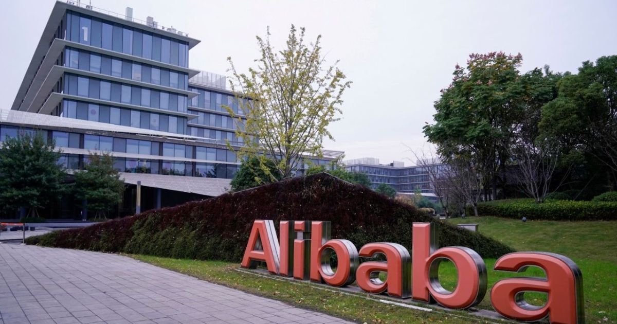 Alibaba tem queda de 76% no lucro em meio a fortes investimentos em IA
