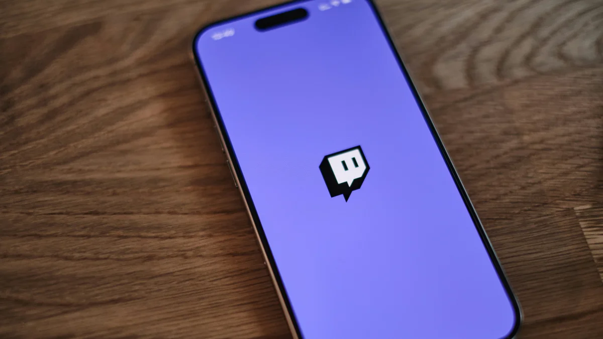 Amazon e Twitch são processadas por usar lives sem permissão para treinar IA