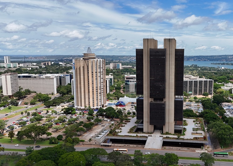 Ata do Copom, IPCA, balanços e mais destaques desta terça-feira