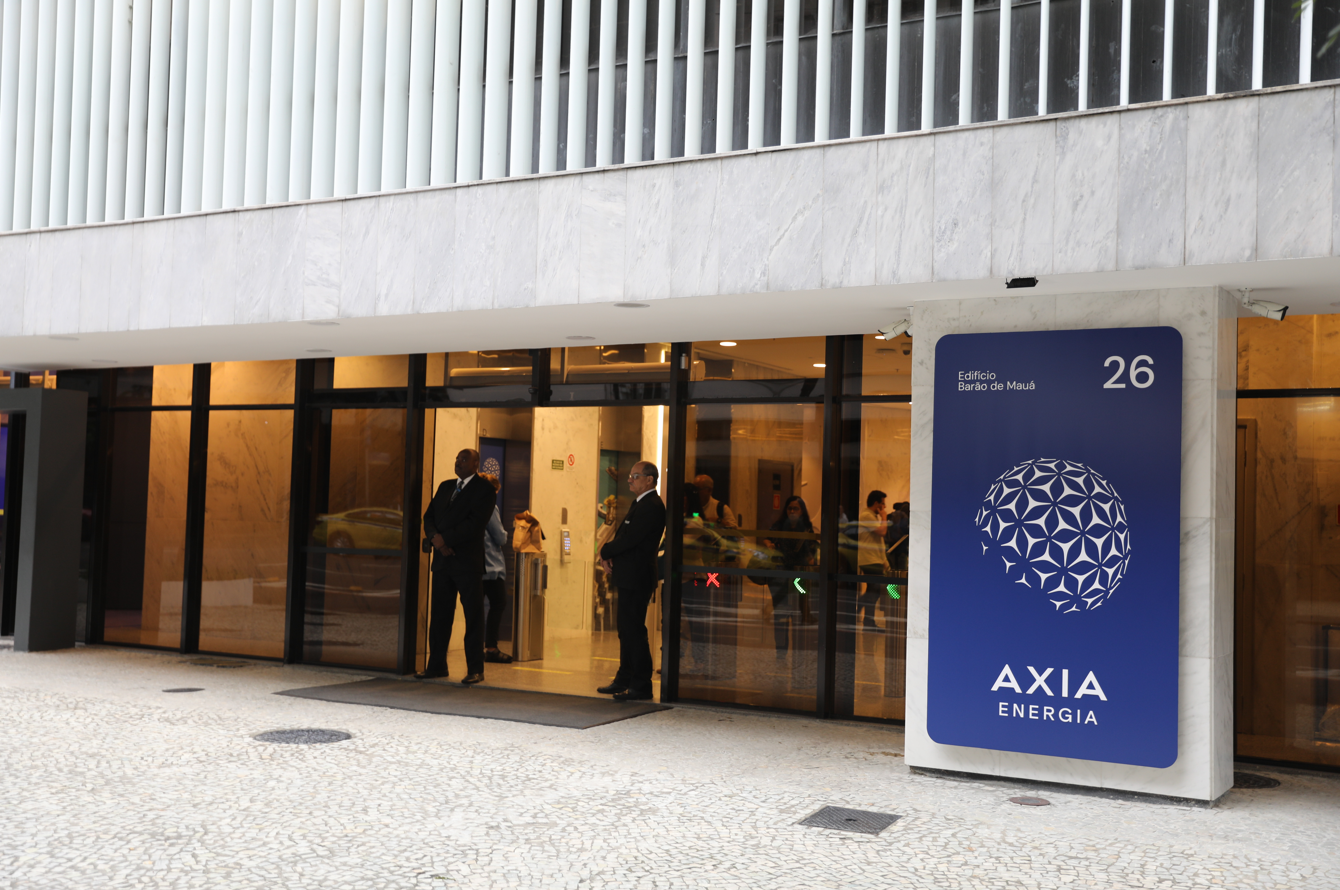 Axia vai dar baixa contábil em cerca de R$1,1 bi relacionado a passivos judiciais