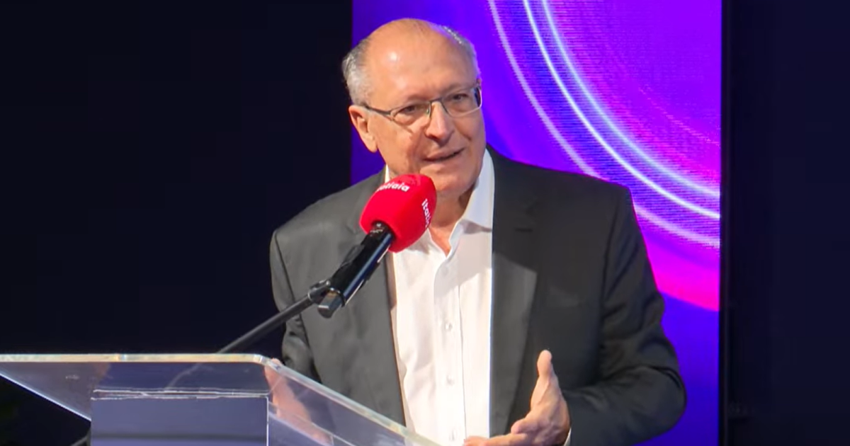 Brasil não vai alcançar renda alta se não agregar valor, diz Alckmin