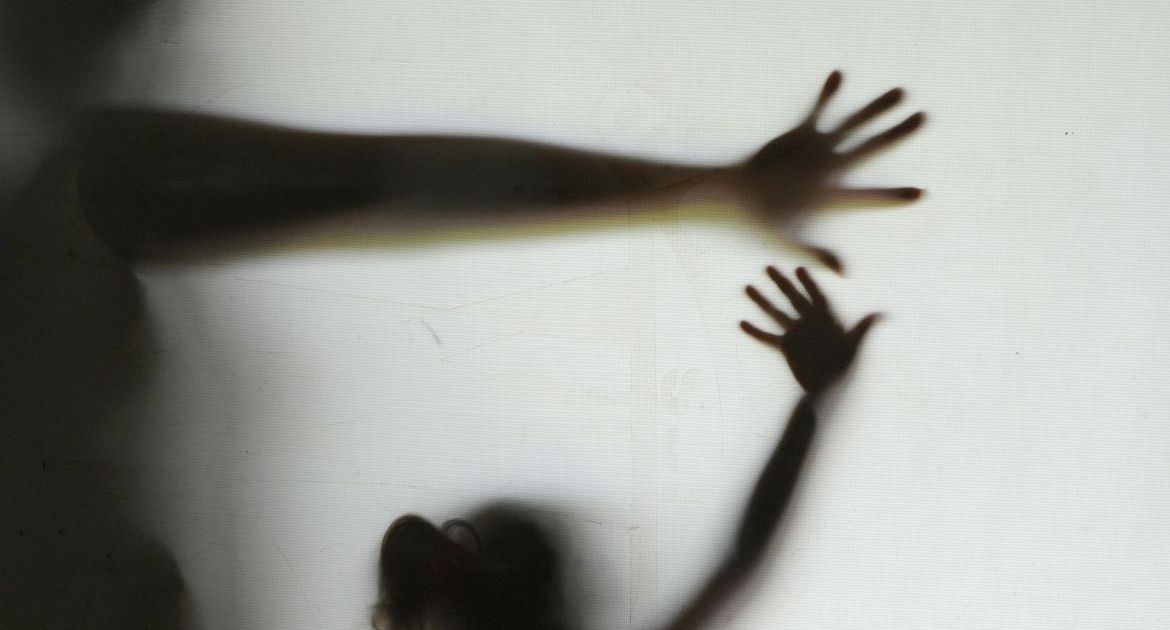 Brasil registra 848 casos de feminicídio nos primeiros 7 meses de 2026