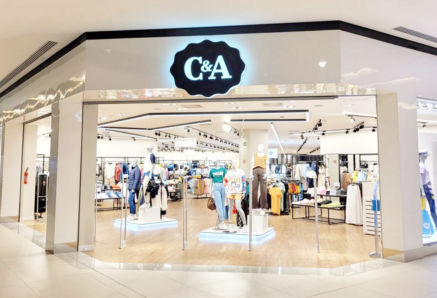 C&A deve ter 2º semestre positivo após impacto da Copa nas vendas, diz CEO