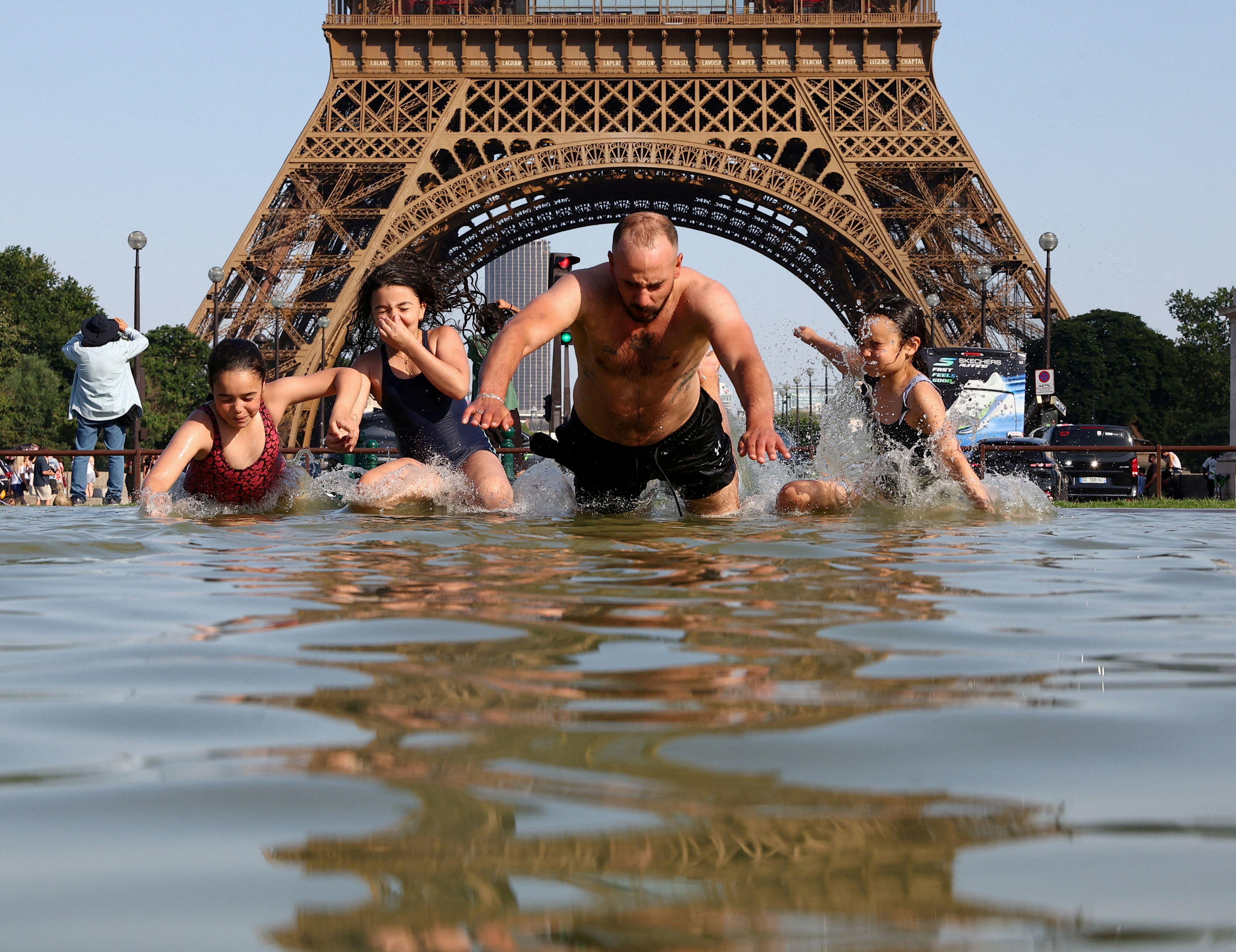 Centro europeu calcula que 2026 teve o segundo julho mais quente da história