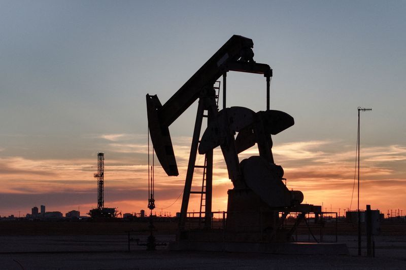 Como oscilações no petróleo impulsionam desenvolvimento da cadeia offshore