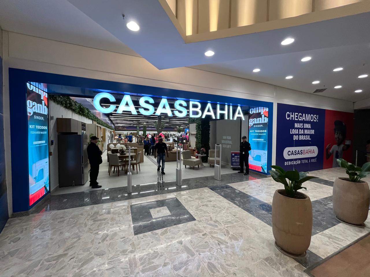 Demissões, menos lojas e adiamento de balanço: o que acontece com a Casas Bahia?