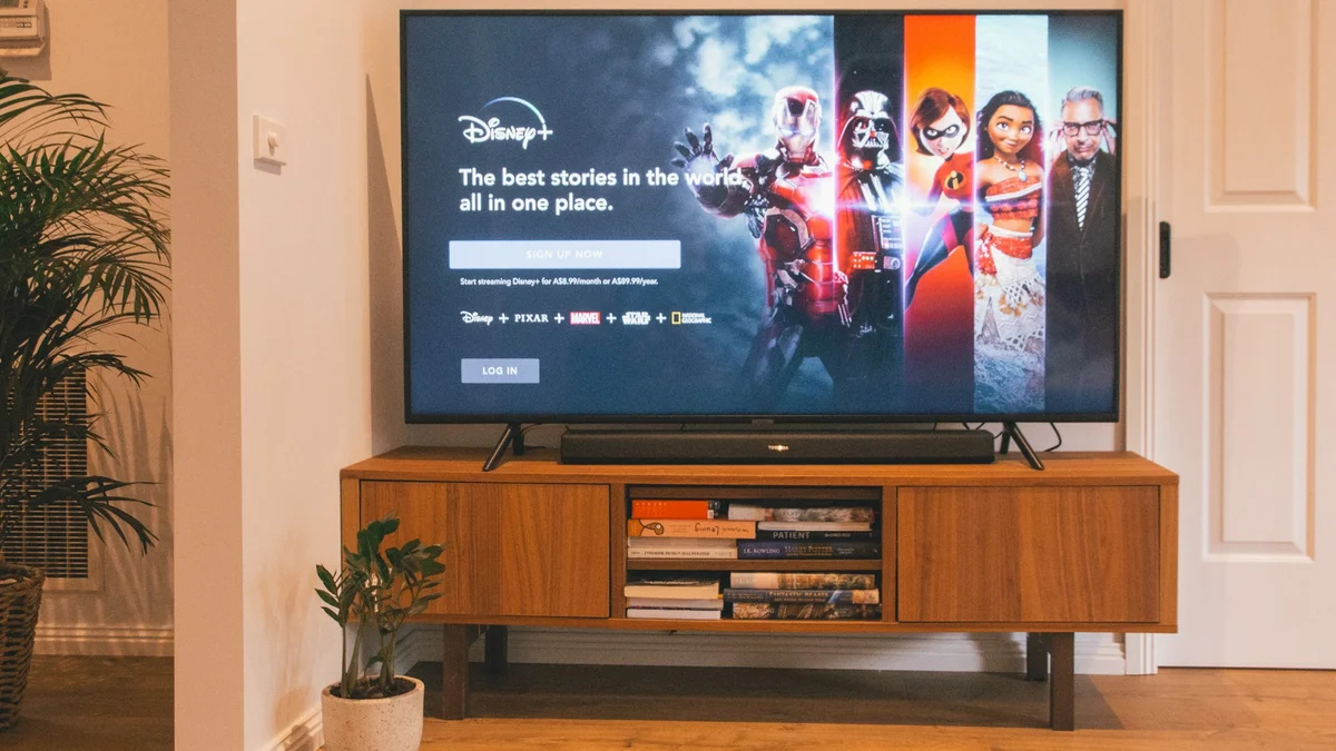 Disney+ copia a Netflix e lança IA para te ajudar a decidir o que assistir