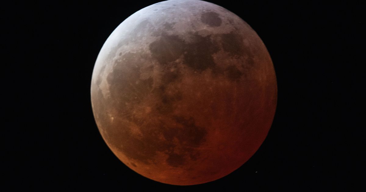Eclipse lunar de grande magnitude será visto do Brasil em 27 de agosto