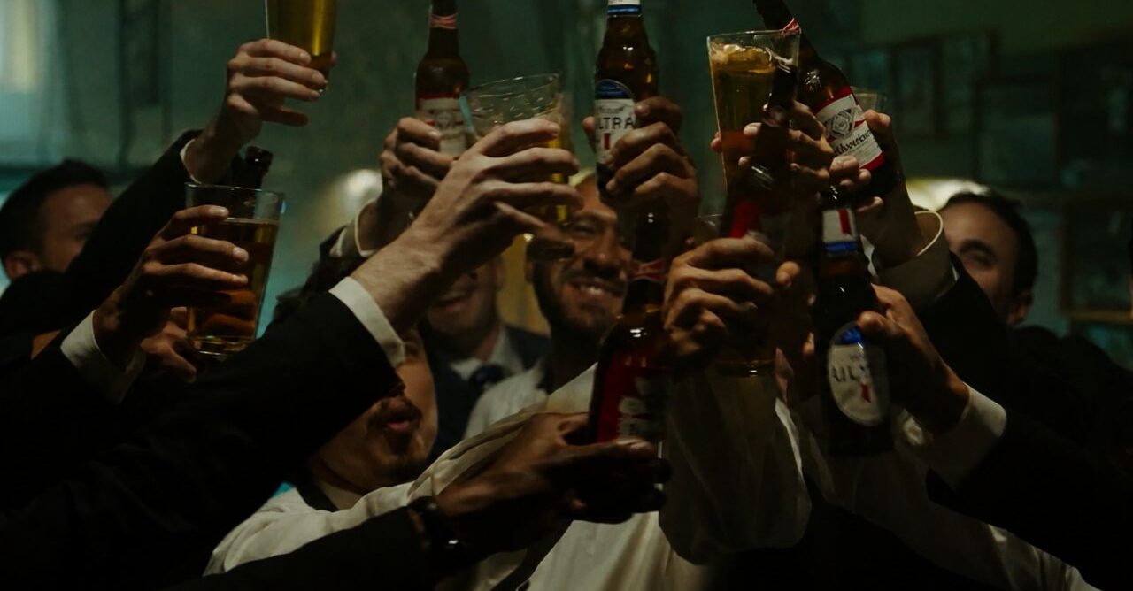 Em ação global, Ambev e AB Inbev celebram Dia da Cerveja