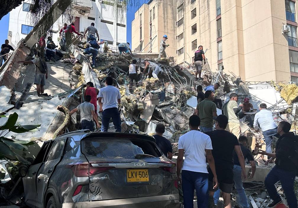 EUA oferecem R$ 79 mi à Colômbia após terremoto que matou mais de 100 pessoas