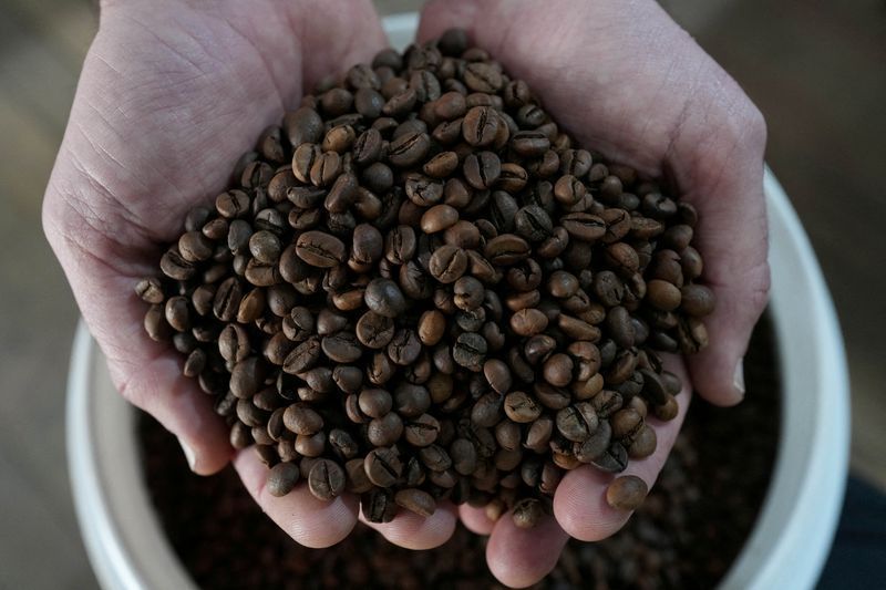 Exportação de café do Brasil em agosto salta 1,23 milhão de sacas