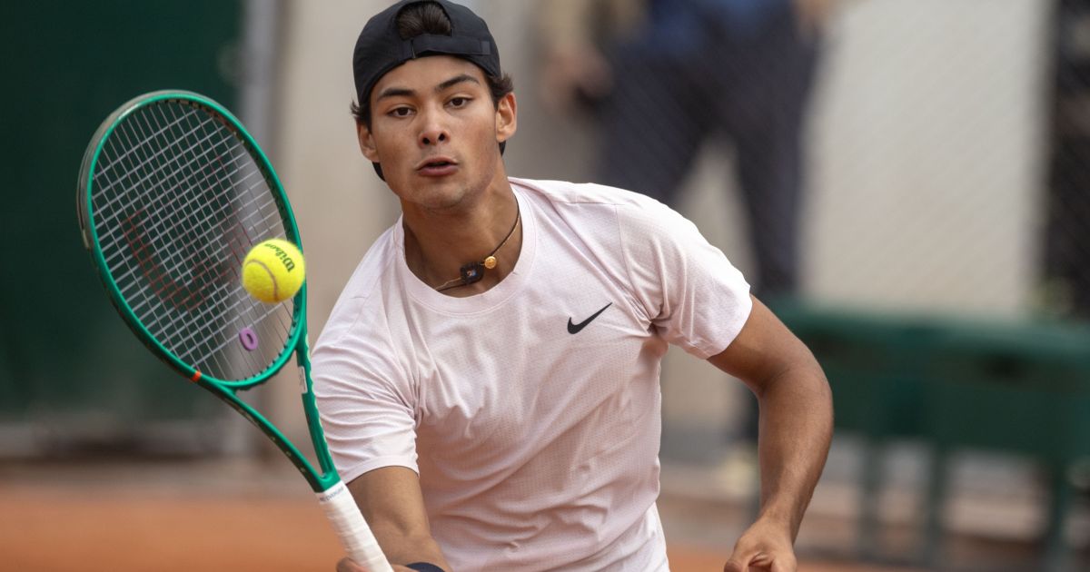 Guto Miguel oscila e cai para Royer em 1º duelo contra top-80 do mundo