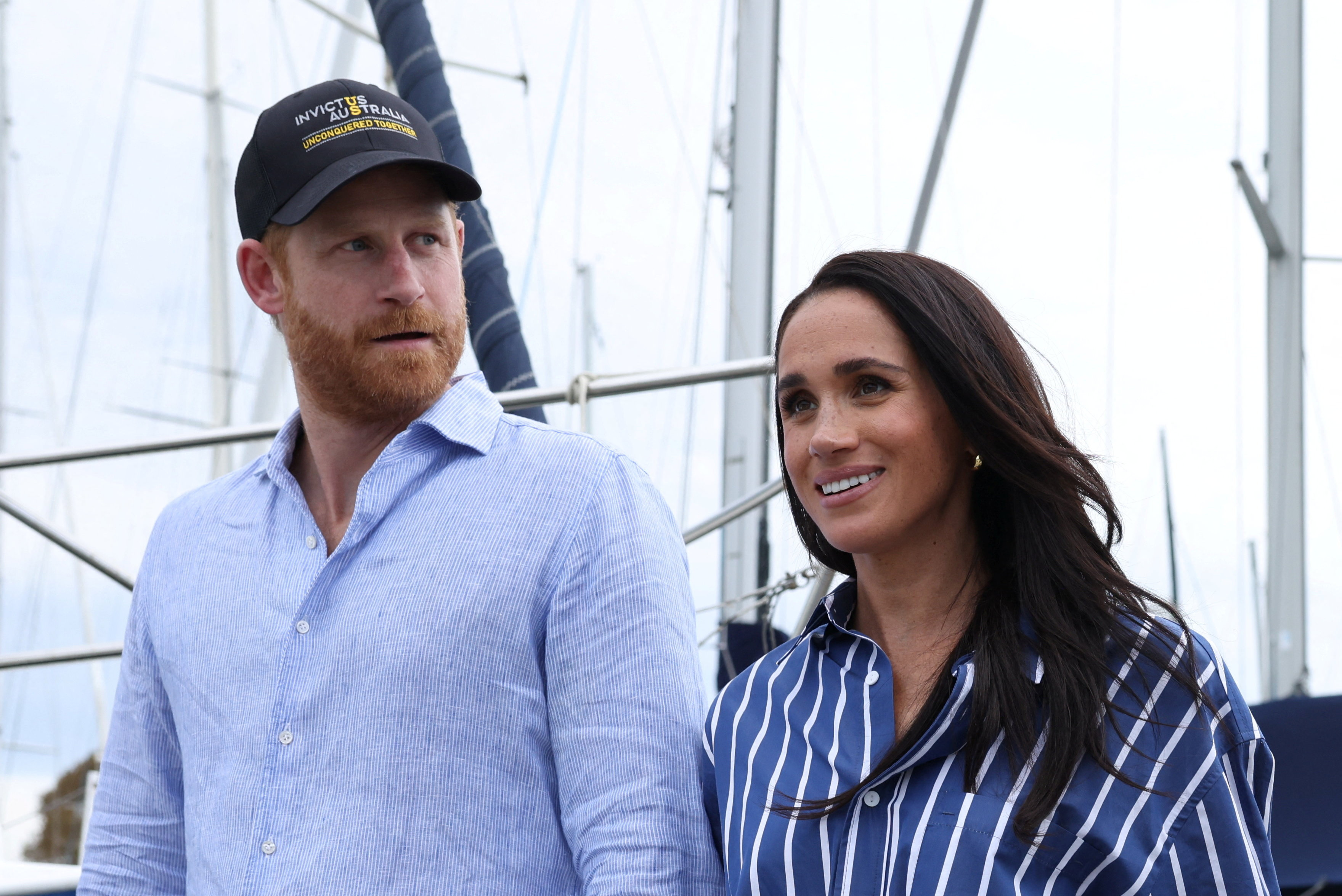 Harry e Meghan planejam retorno ao Reino Unido com os filhos após seis anos