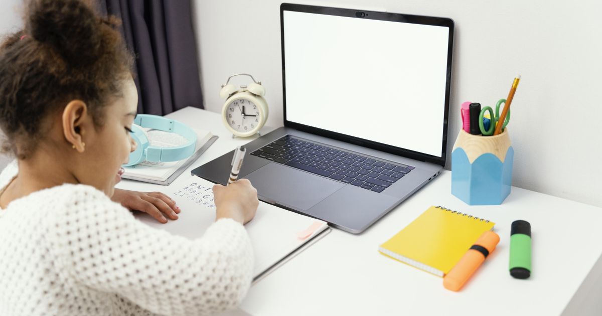 IA melhora o processo de aprendizagem ou apenas entrega respostas prontas?