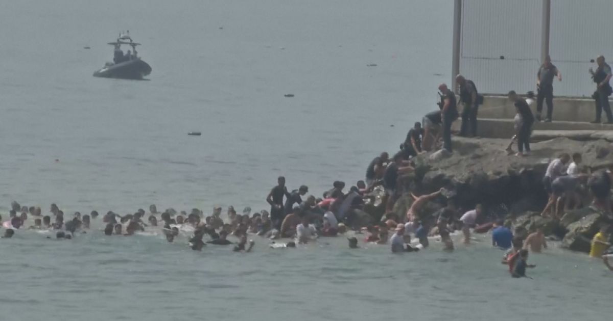 Itália estende controle de fronteira com Espanha após fluxo migratório