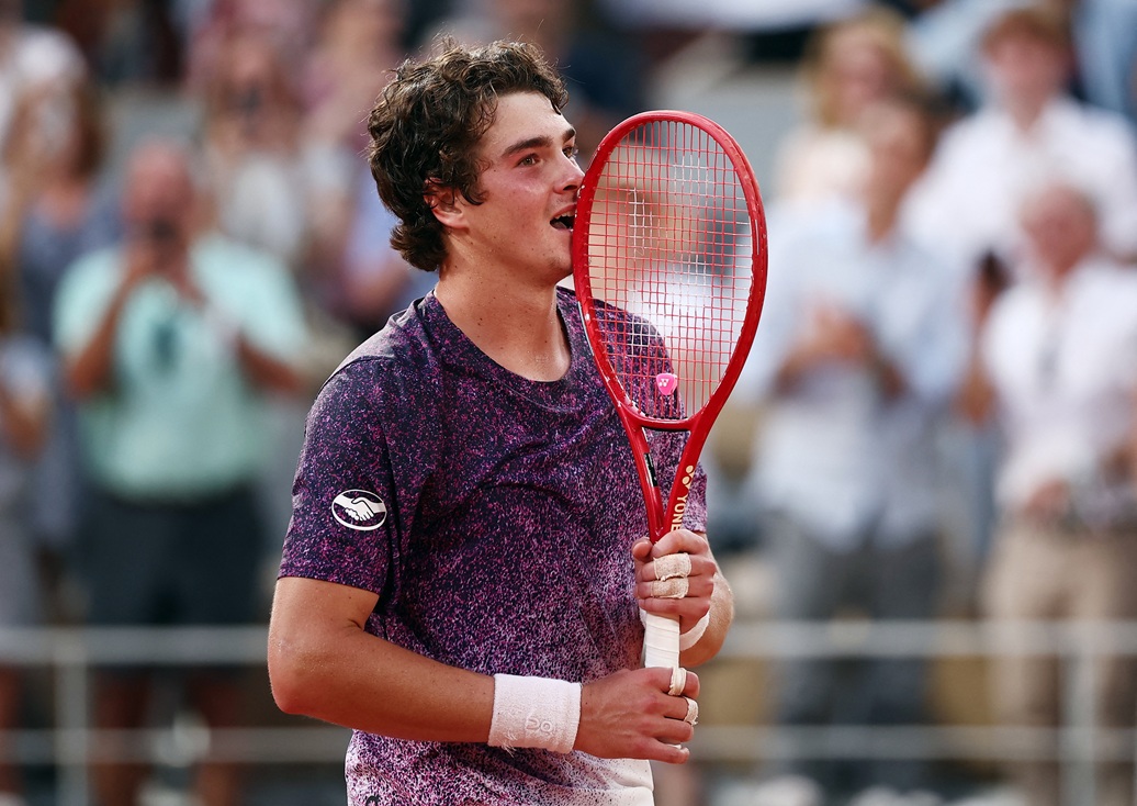 João Fonseca vence holandês e avança no Masters 1000 de Cincinnati