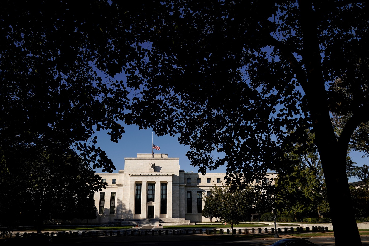 Membro do Fed diz que recomendaria elevar juros em setembro