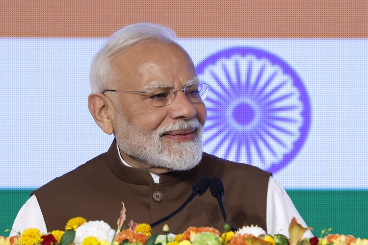 Modi recorre ao Instagram para conquistar eleitores jovens após protesto da Geração Z