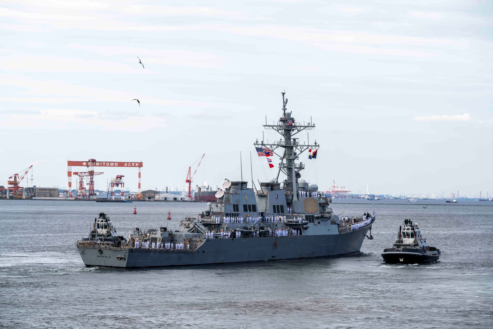 Navio de guerra dos EUA passou quatro dias sem energia no Mar da China
