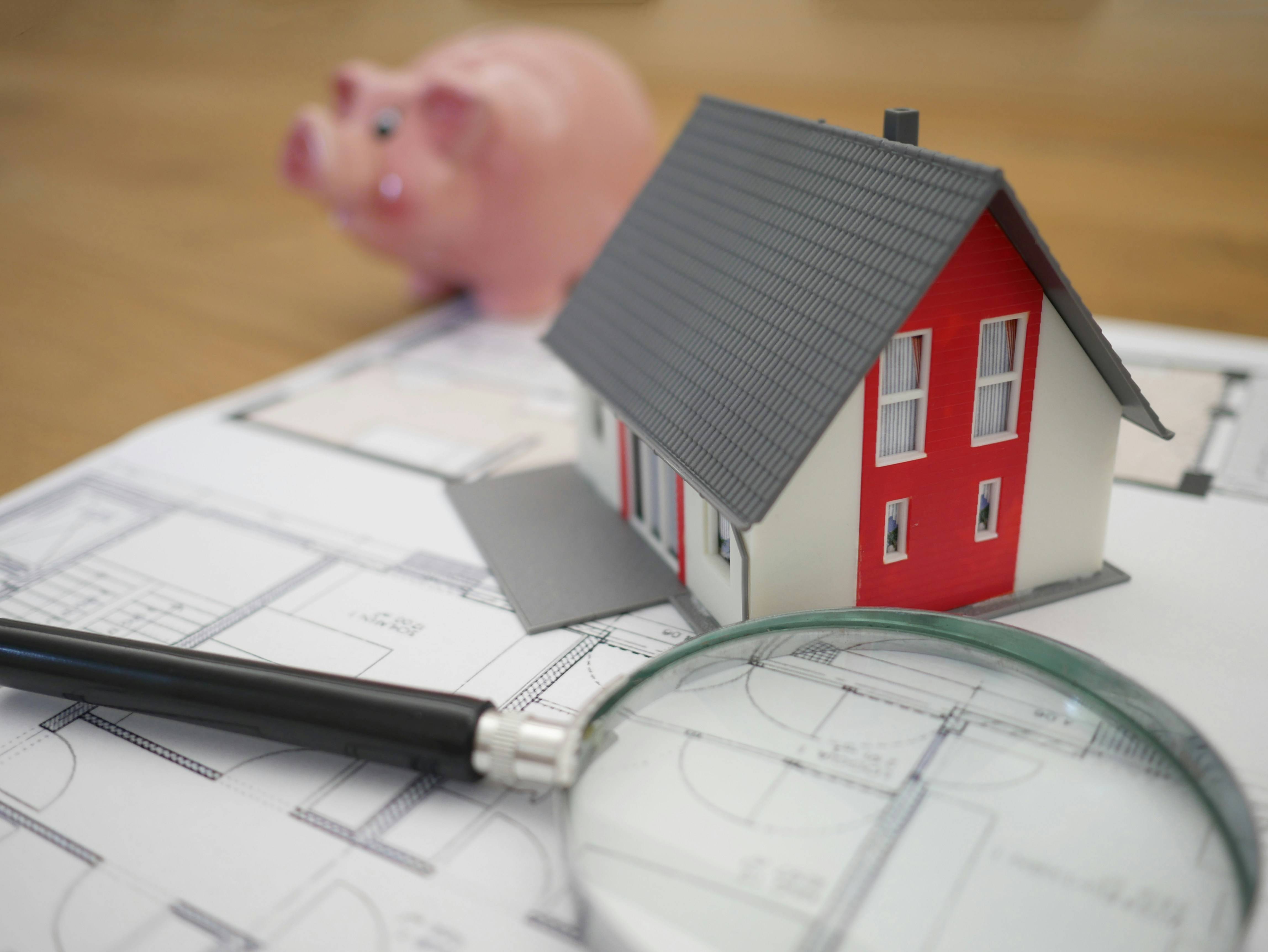 Papel, tijolo ou híbrido? Veja os fundos imobiliários recomendados em agosto