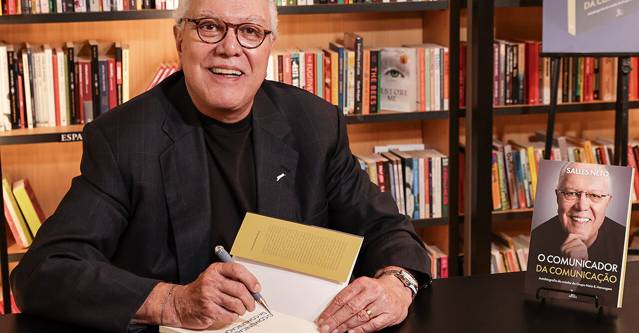 Salles Neto apresenta seu livro em evento no Rio de Janeiro