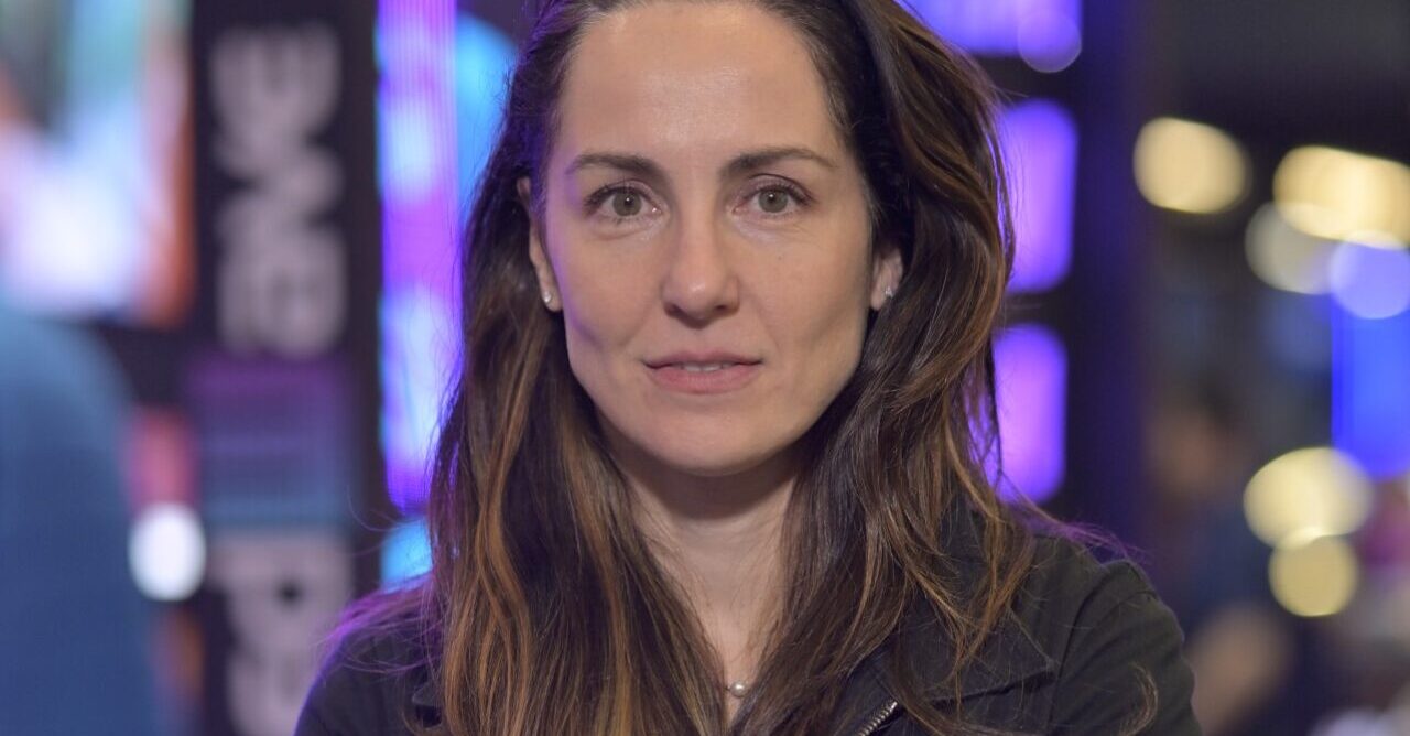 Samantha Carvalho assume marketing da LedWave