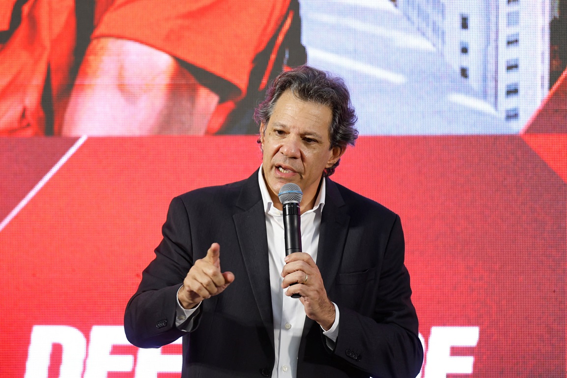 Se eleito, Haddad quer criar banco ‘nos moldes do BNDES’ para reindustrializar SP