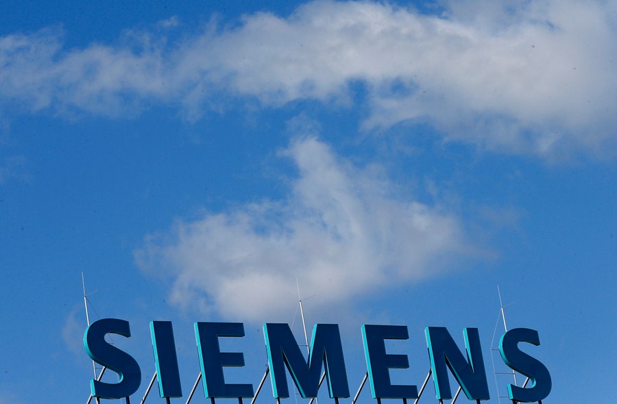 Siemens aproveita boom da IA para registrar maior lucro industrial de todos os tempos