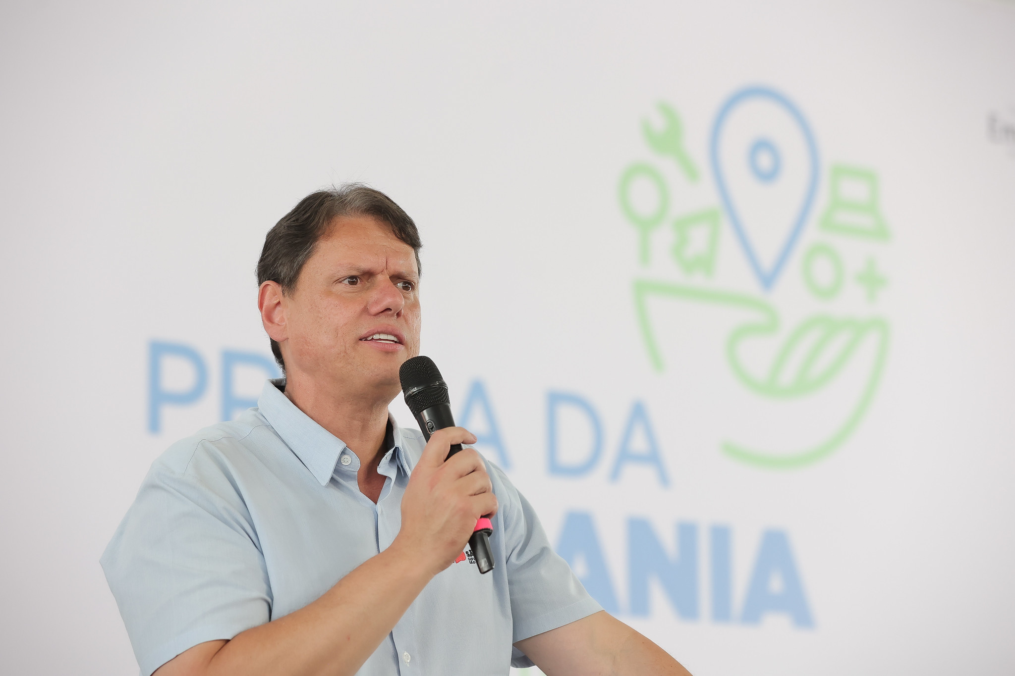 SP vai cumprir metas do marco de saneamento até 2030, promete Tarcísio