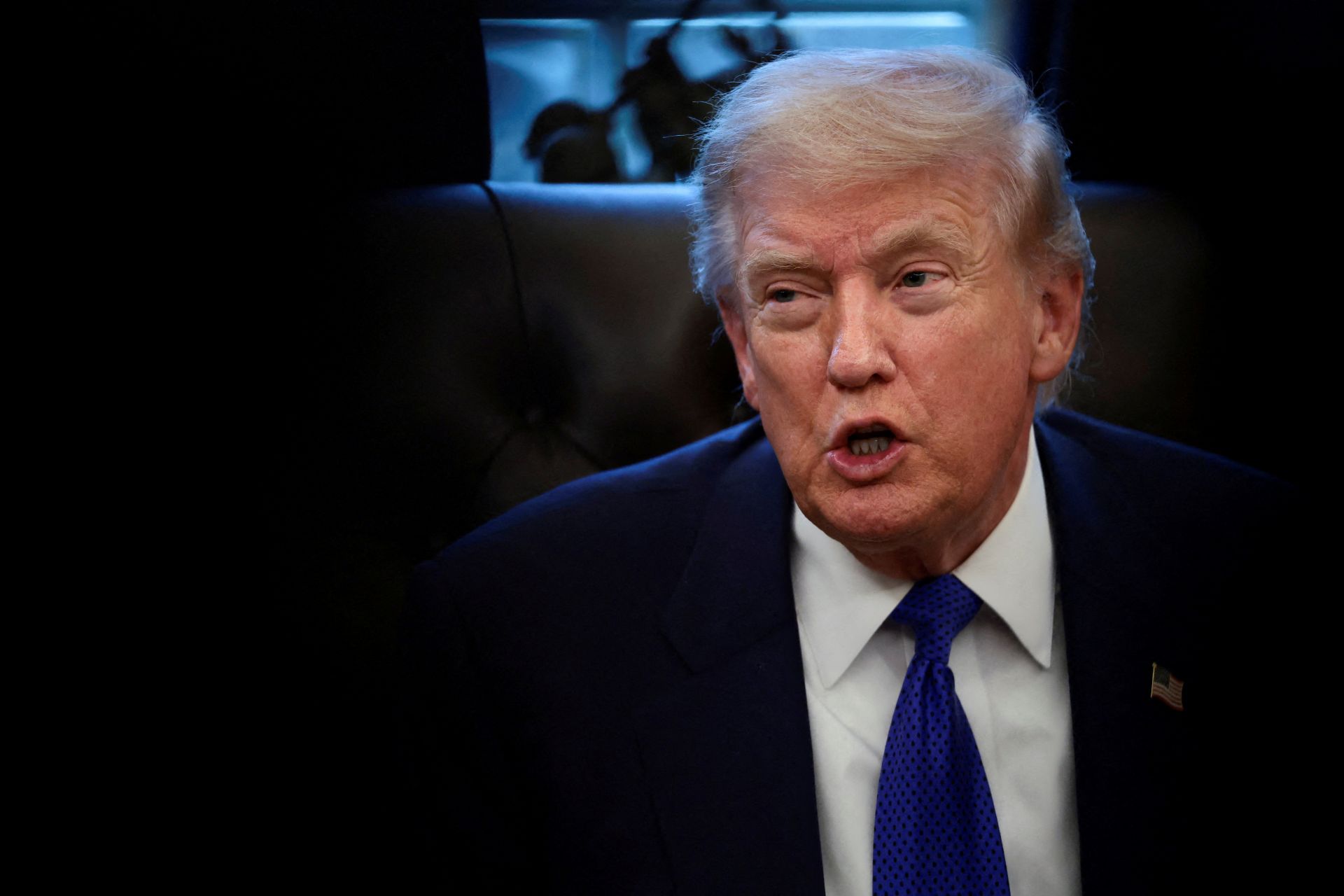 Trump diz que juro na Suíça é baixo porque é subsidiado por superávit com os EUA