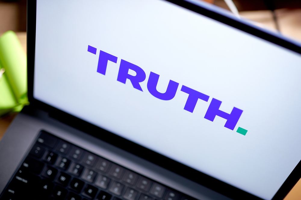 Trump é processado por plano de vender acesso mais rápido a posts no Truth Social